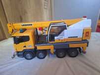 Bruder Dźwig Liebherr
