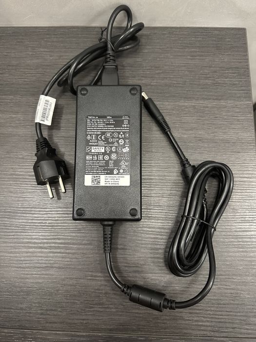 Зарядка на ноутбук DELL 19.5V-9.23A(180 watt).