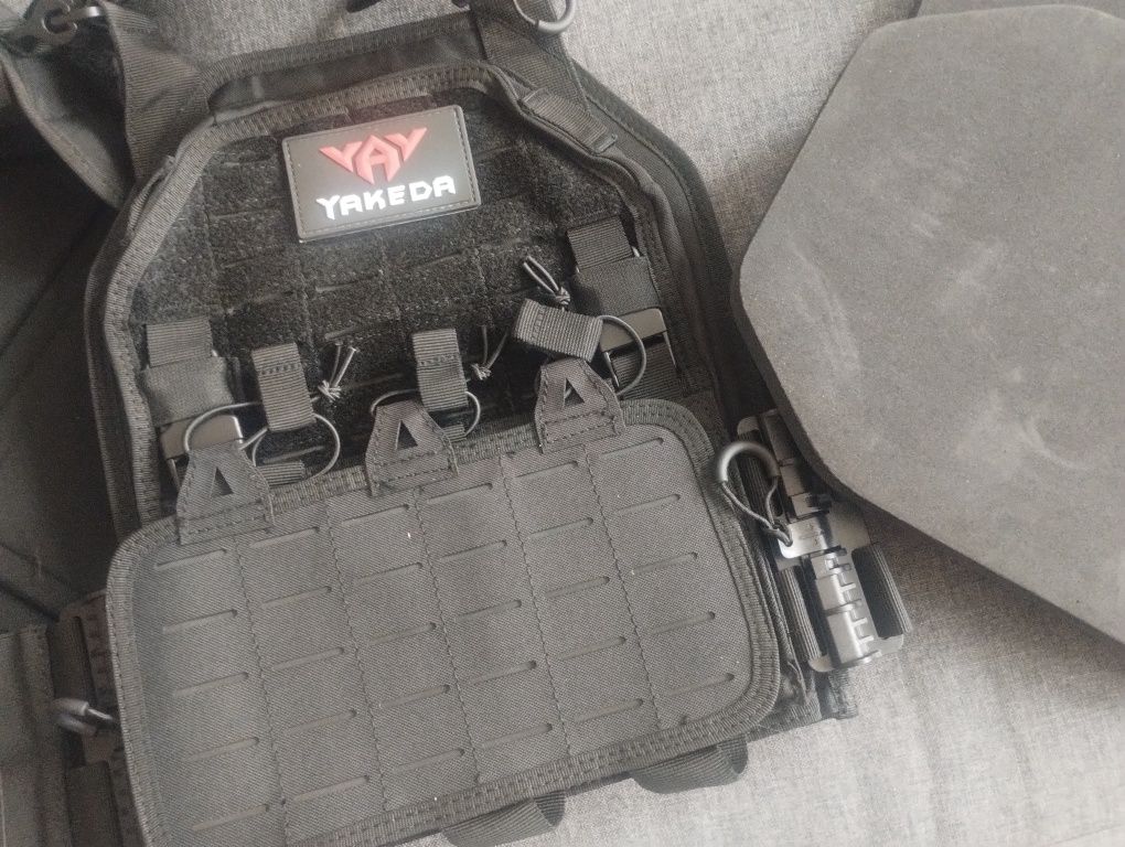 kamizelka taktyczna Yakeda plate carrier czarna