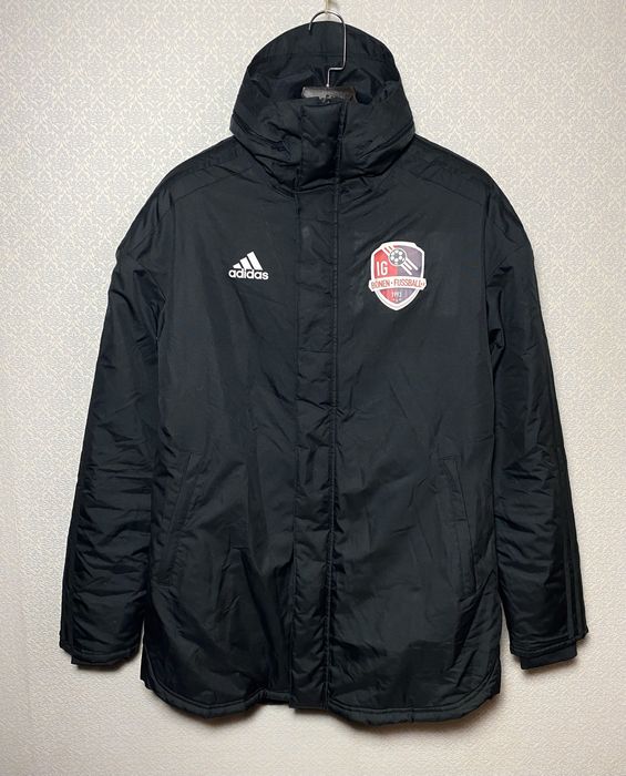 Куртка зимняя Adidas M размер