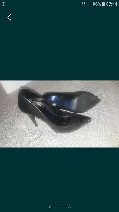 Туфлі жіночі на каблуку нові 40р.