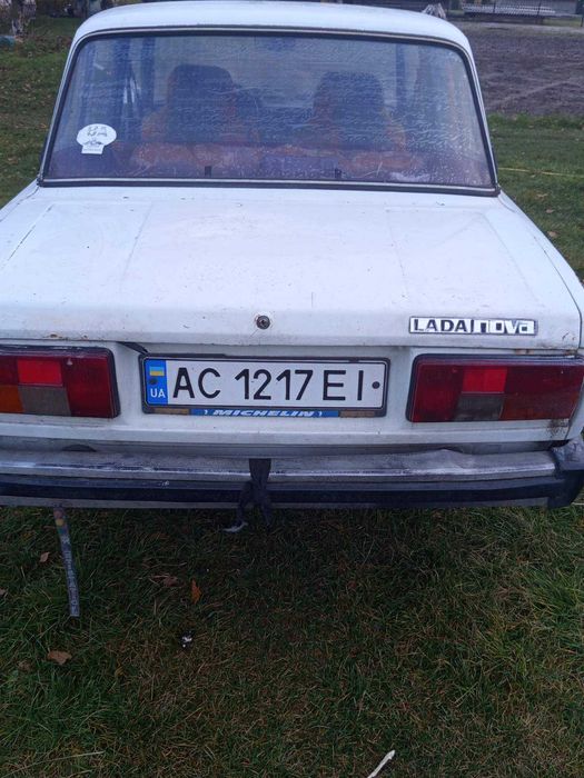 Продам недорого ваз 2105