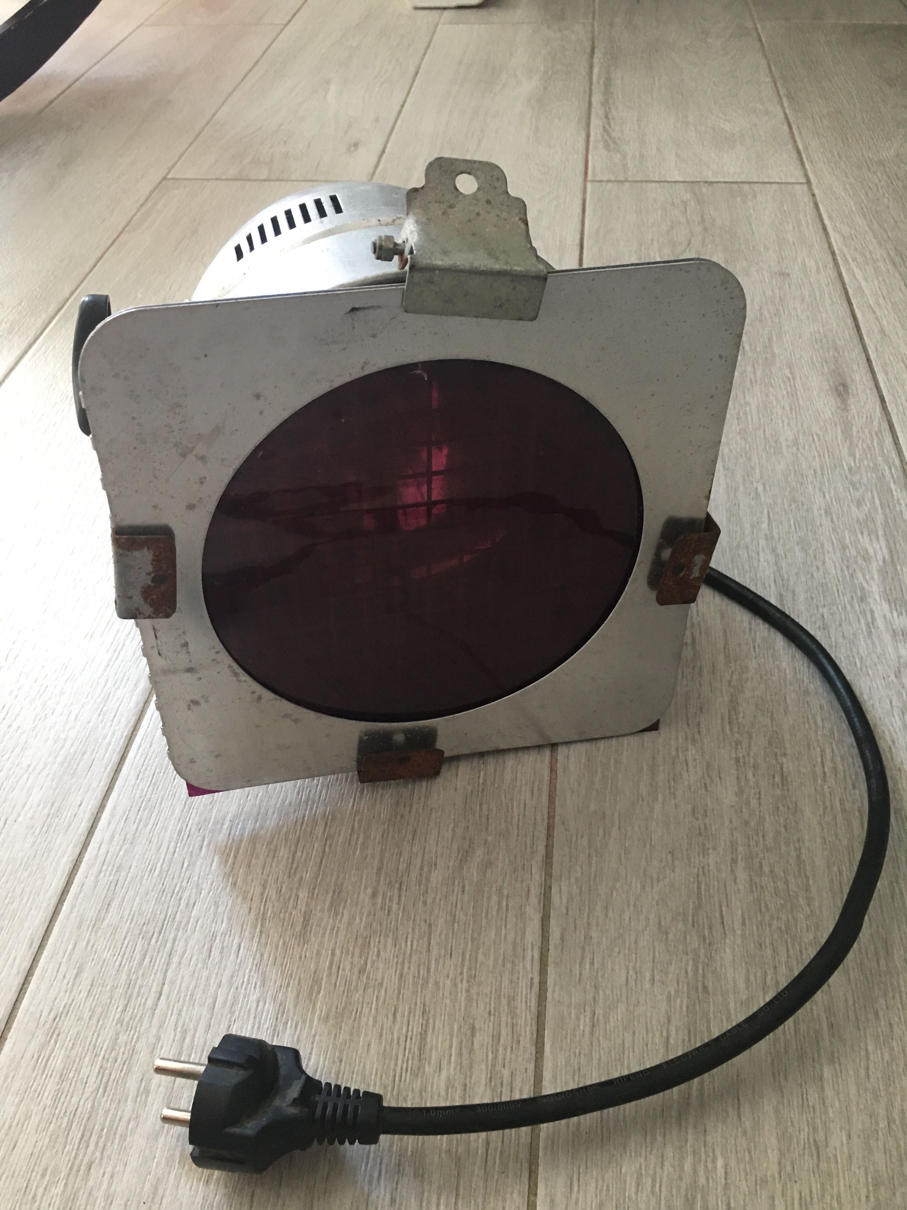 Lampa sceniczna PAR 56 300w