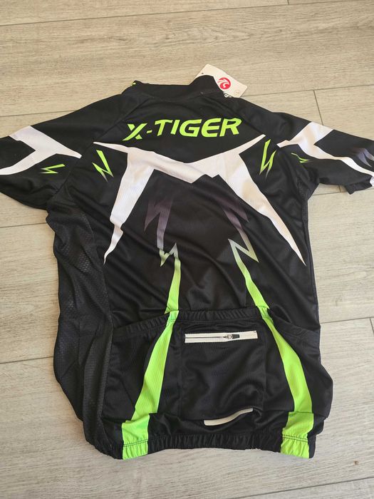 Strój kolarski X-Tiger – koszulka + spodenki z wkładką żelową (nowy)