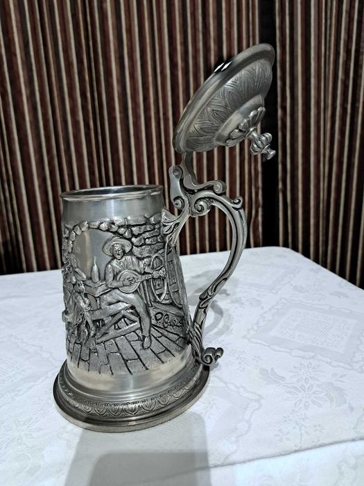 Caneca em Estanho Puro