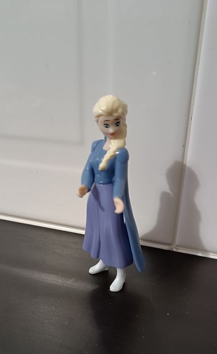 Figura Elsa. Da Frozen. Disney 11 cm