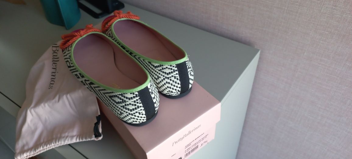 Pretty Ballerinas