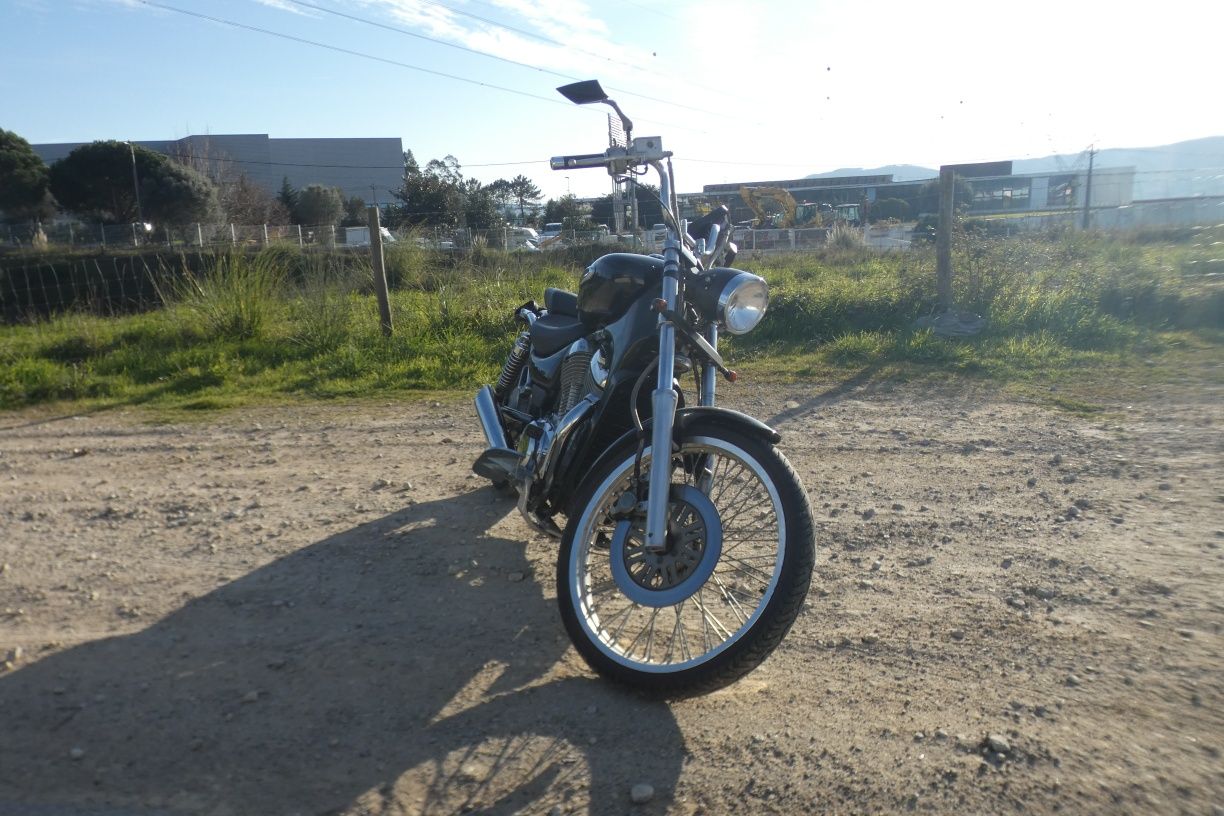Suzuki intruder 800