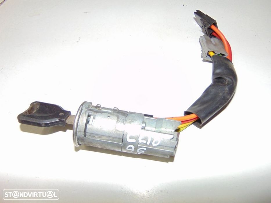 Renault Clio de 1996 - canhão de ignição
