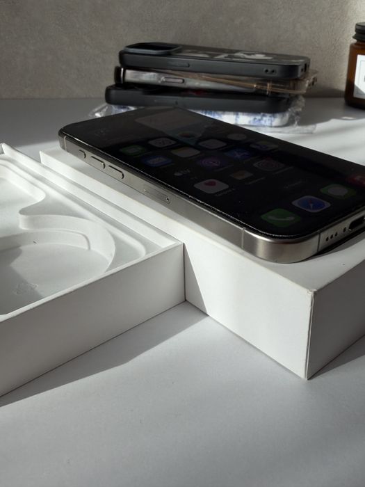 Айфон 15 про 256 продам