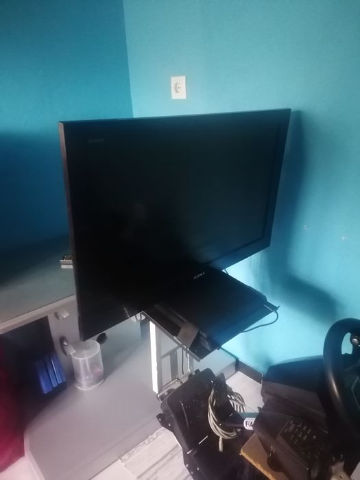 Playseat + Volante + Playstation4 + tv