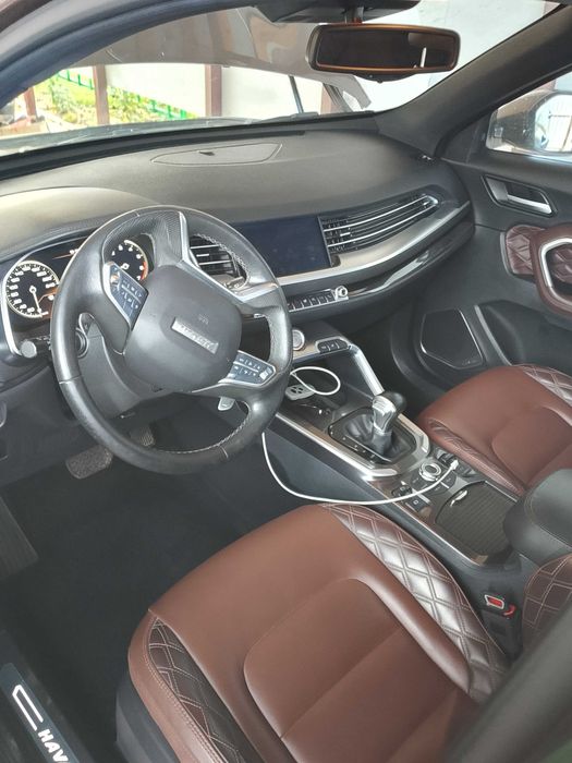 Автомобіль Haval h6