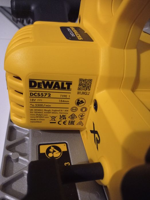 DeWalt DCS572 N, пила дискова, акумуляторна , безщіткова, під