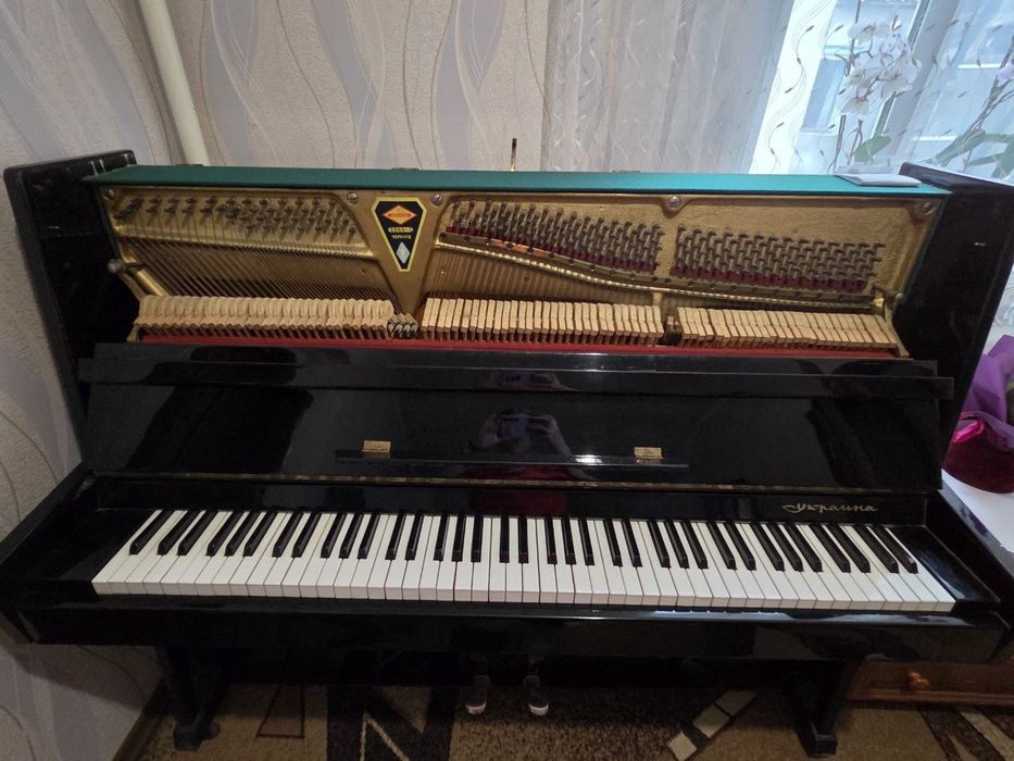 Піаніно Україна- Чернігів