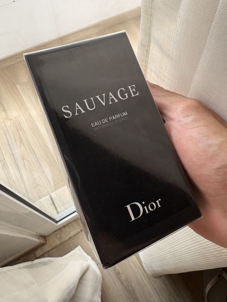 Sauvage dior Eau Perfurm 100ml