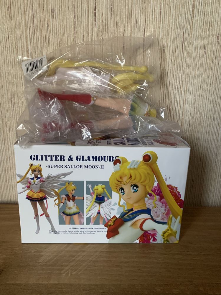 Figura Sailor Moon estátua