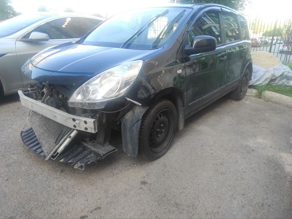 Продам Nissan Note