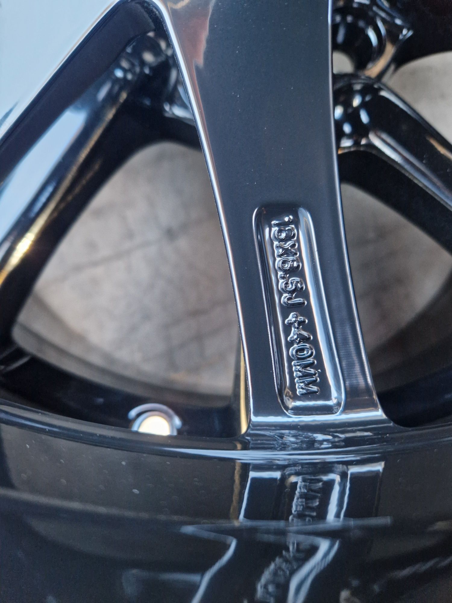 Диски Tesla 3, r18 black, Honda,