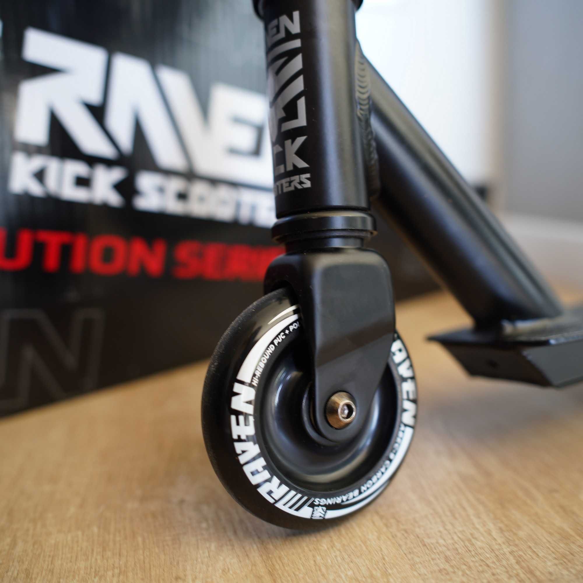 Hulajnoga Wyczynowa RAVEN Evolution Rookie Black 100mm