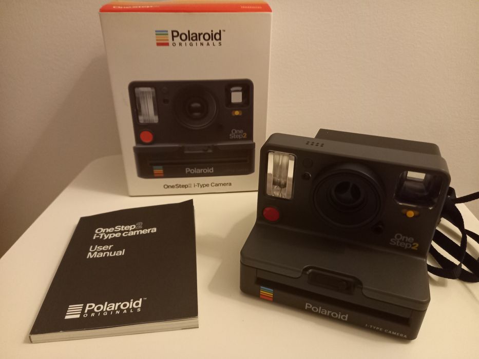 Máquina Fotográfica Instantânea Polaroid. Como nova. Excelente Estado.
