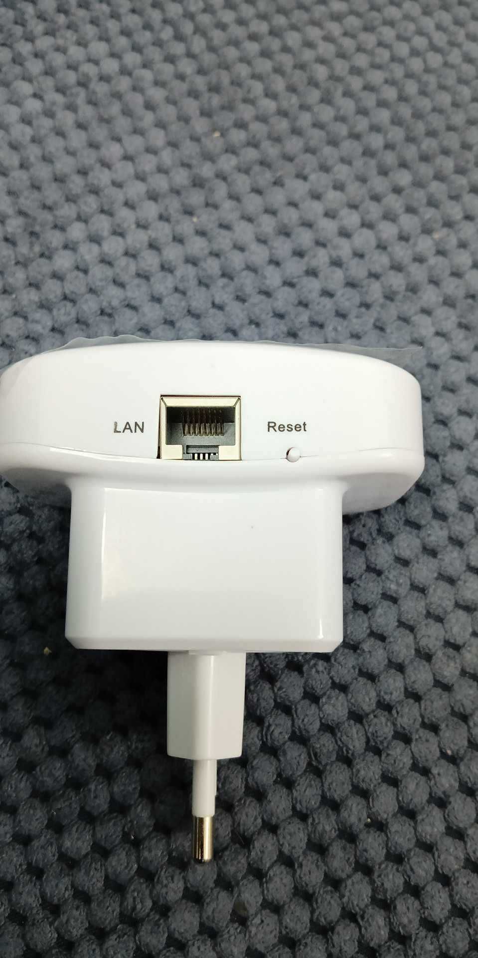 Wzmacniacz Sygnału WiFi MT02