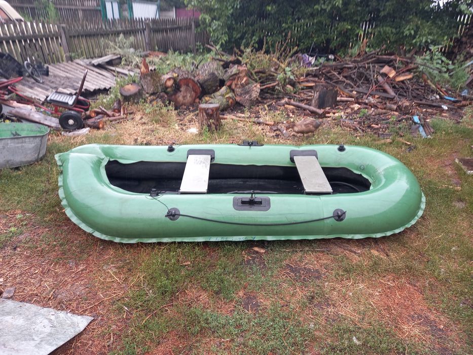 Резинова лодка у відмінному стані