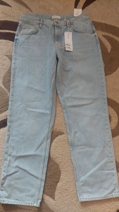 Джинси жіночі стильні