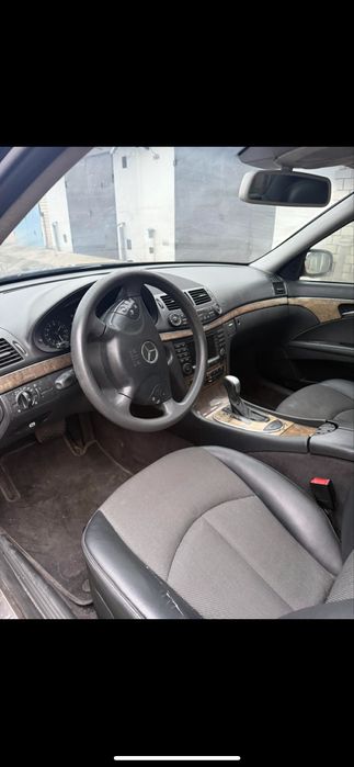 Мерседес 211 з економним 2.2 мотором