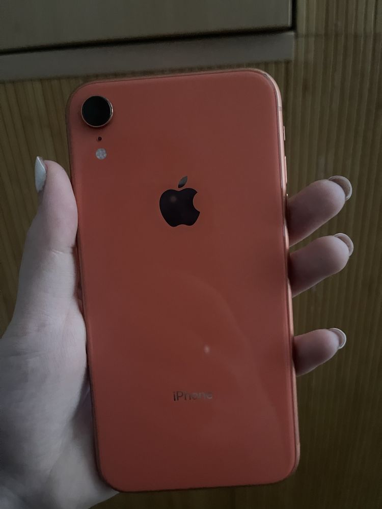 iPhone Xr 64gb 79%акб r-sim