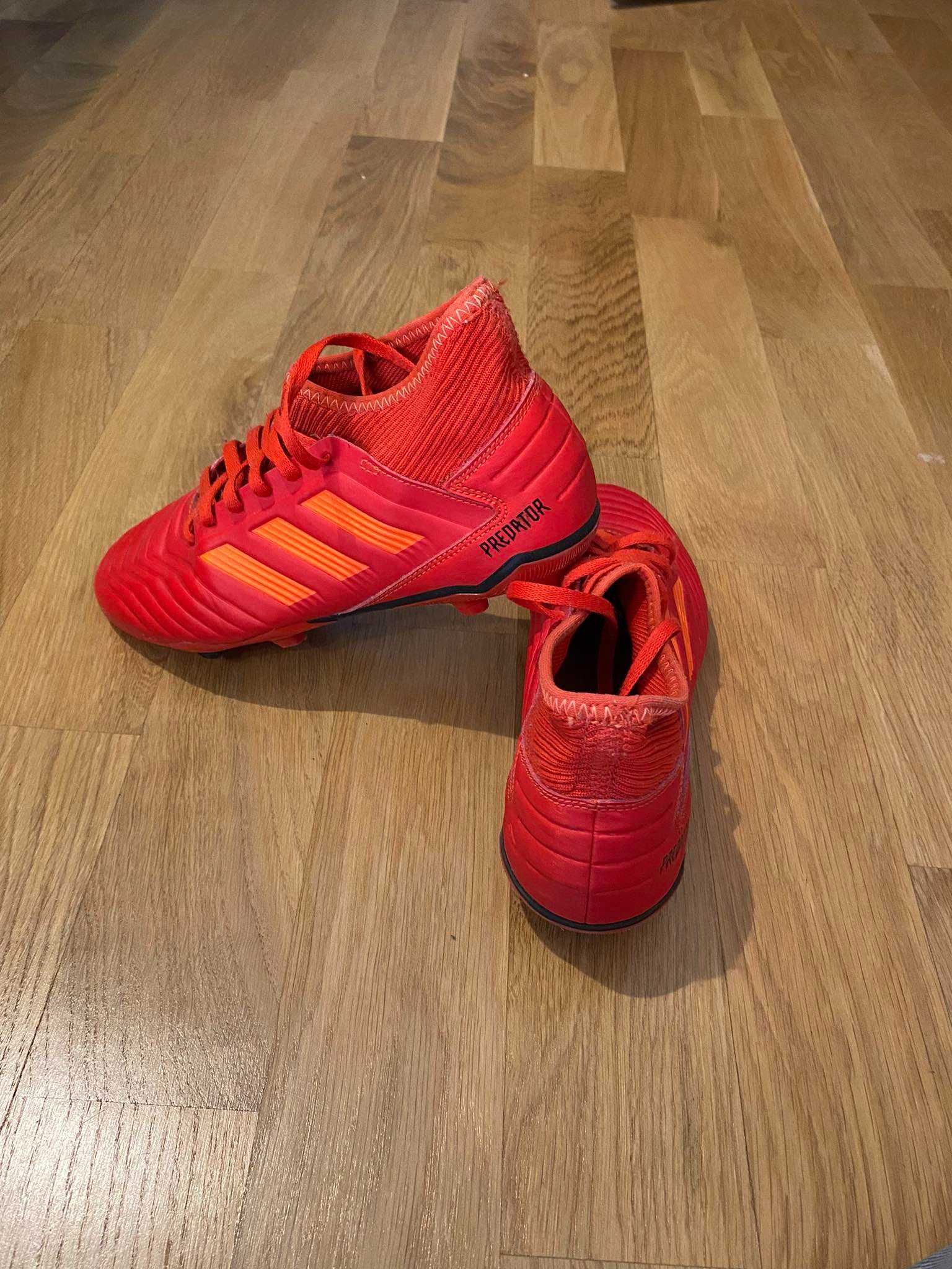 Buty piłkarskie Adidas Predator