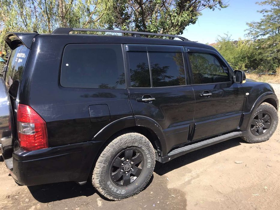 Mitsubishi пиджеро-вагон