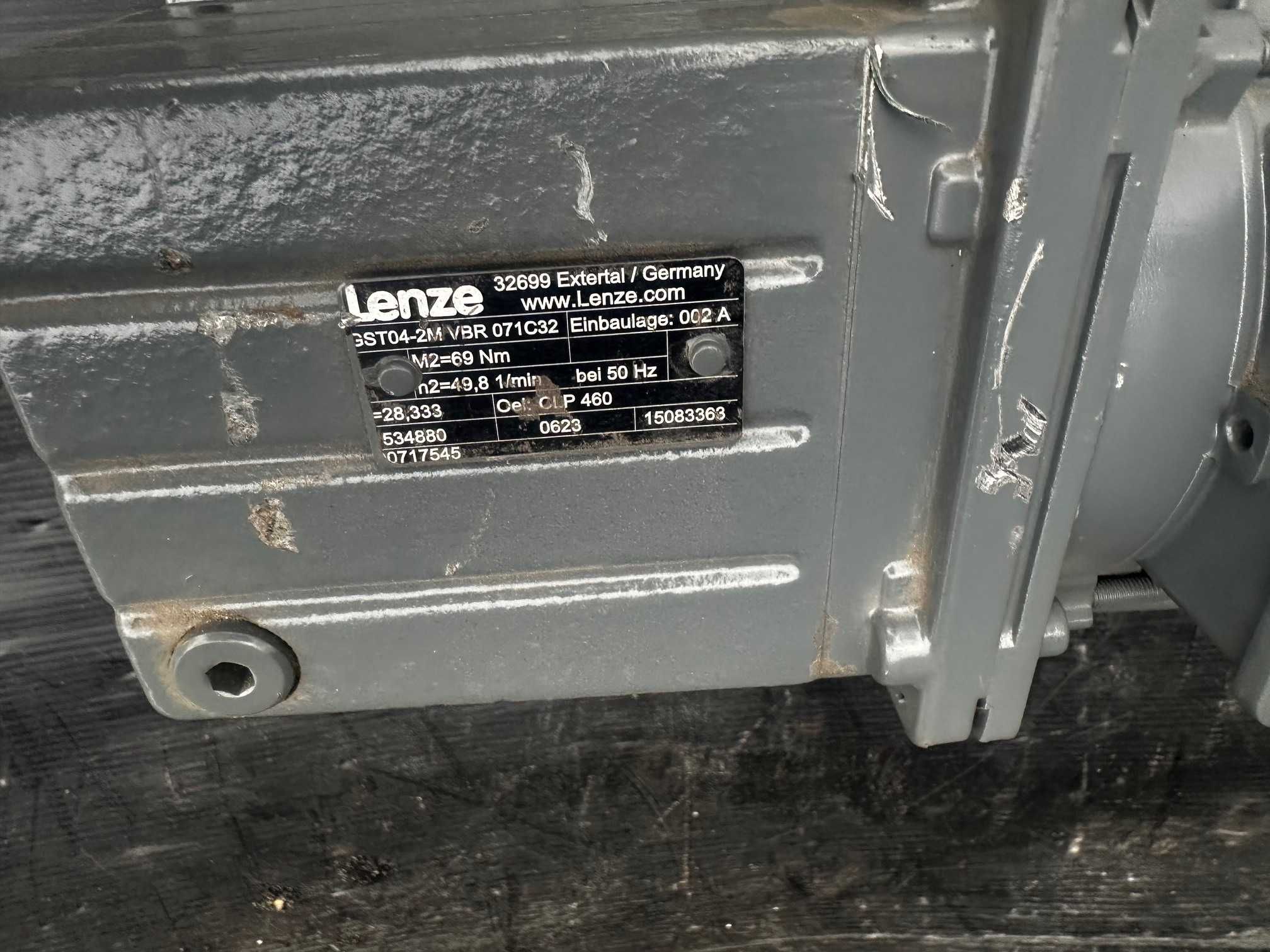 Motoreduktor, reduktor, silnik lenze 0,37 kw 48,9 obrotów