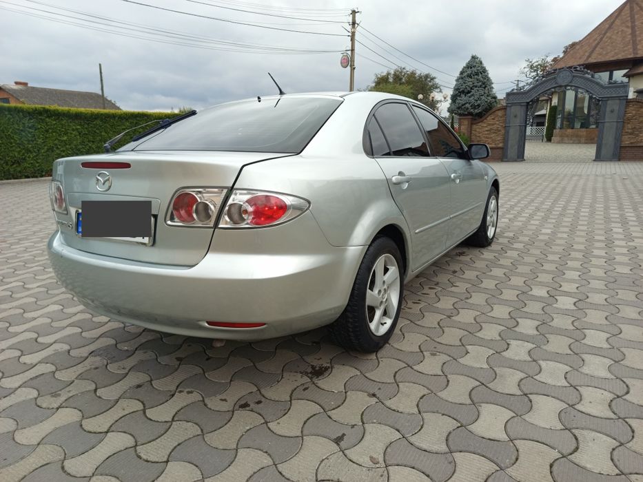 Продам Мазда  6 у гарному стані