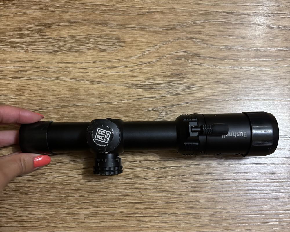 Продам оптичний приціл bushnell AR optics 1-4*24 SFP