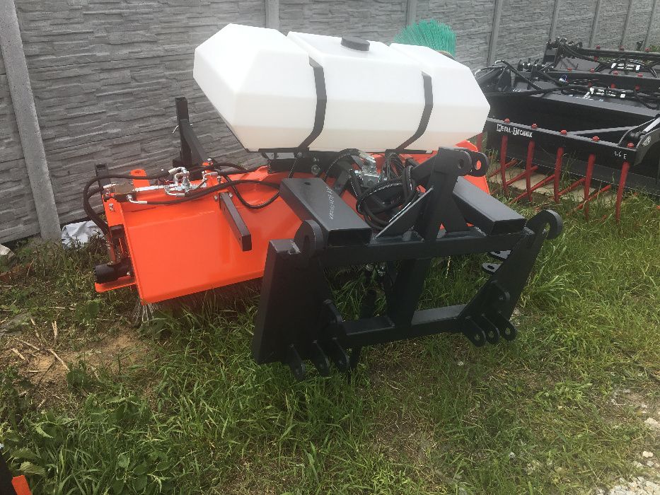 Szczotka zamiatarka drogowa Metal-Technik 1,80m