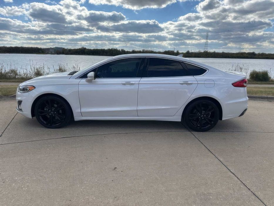 Ford Fusion Titanium      2019