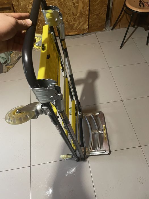 Escadote multi funcoes carga ate 180 k