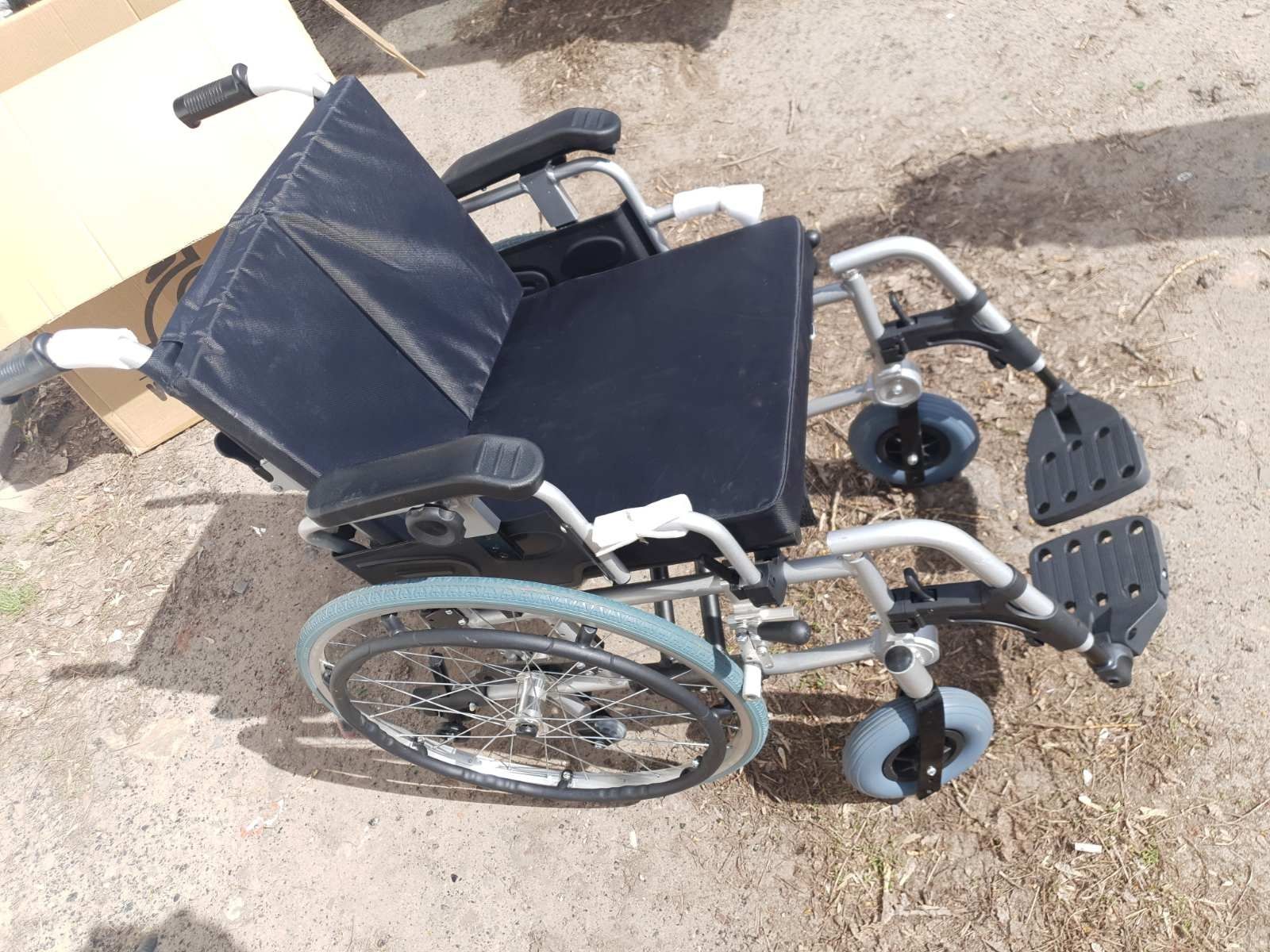 Инвалидное кресло каталка каляска для инвалида Wheelchair KY956LAQ-46