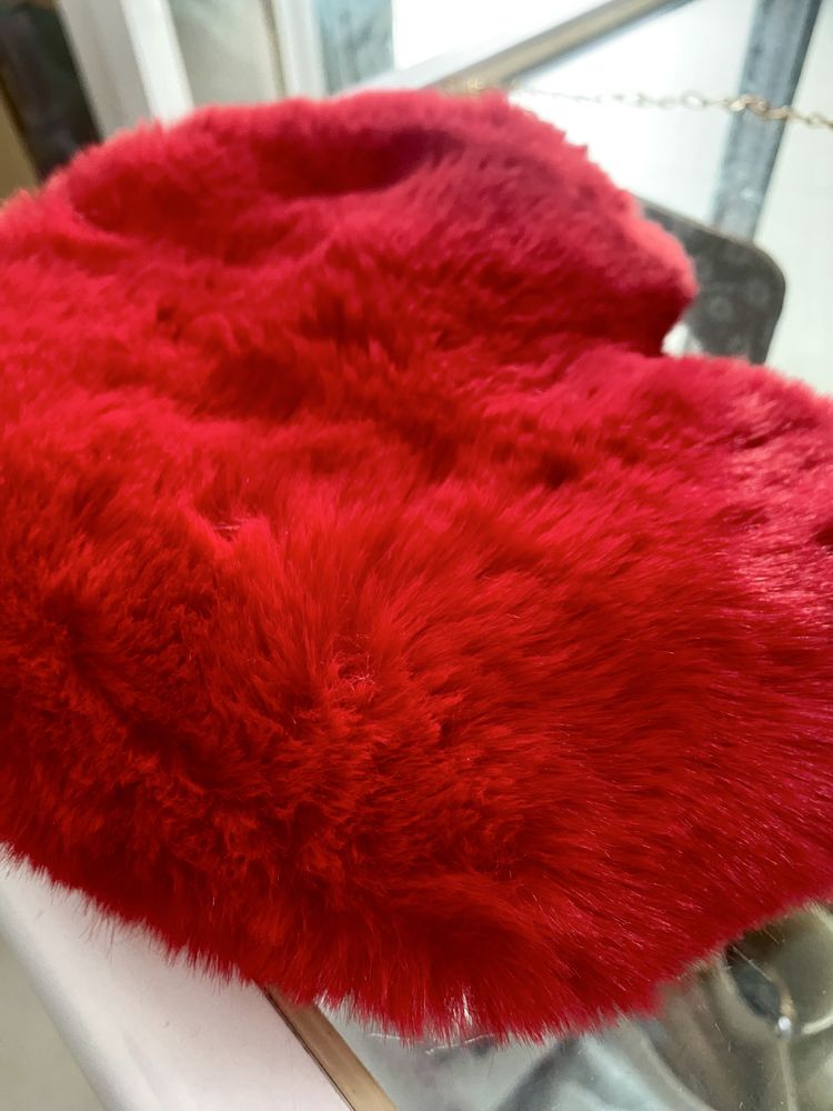 Mala Clutch Coração (pelo vermelho namorados)