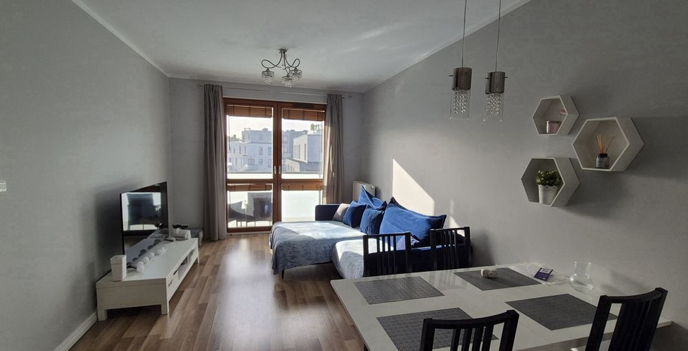 Sprzedam bezpośrednio  3 pokojowe mieszkanie w Miasteczku Wilanów