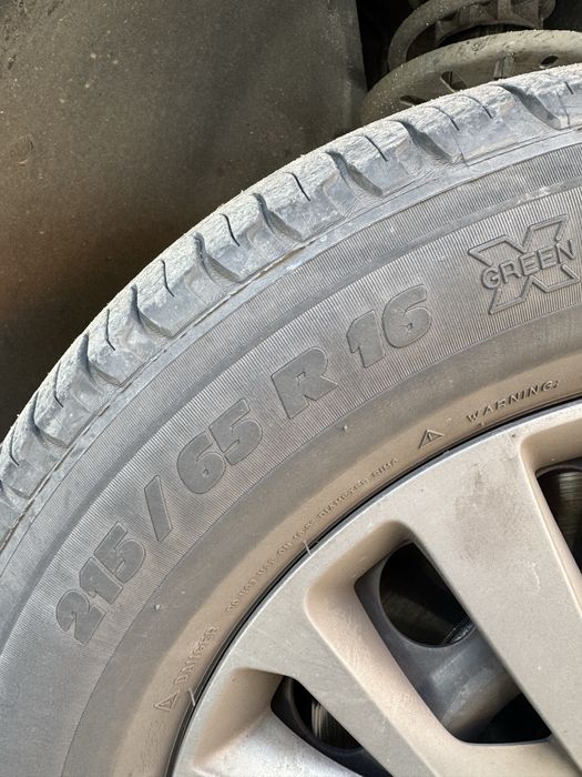 Michelin 215/65 R16