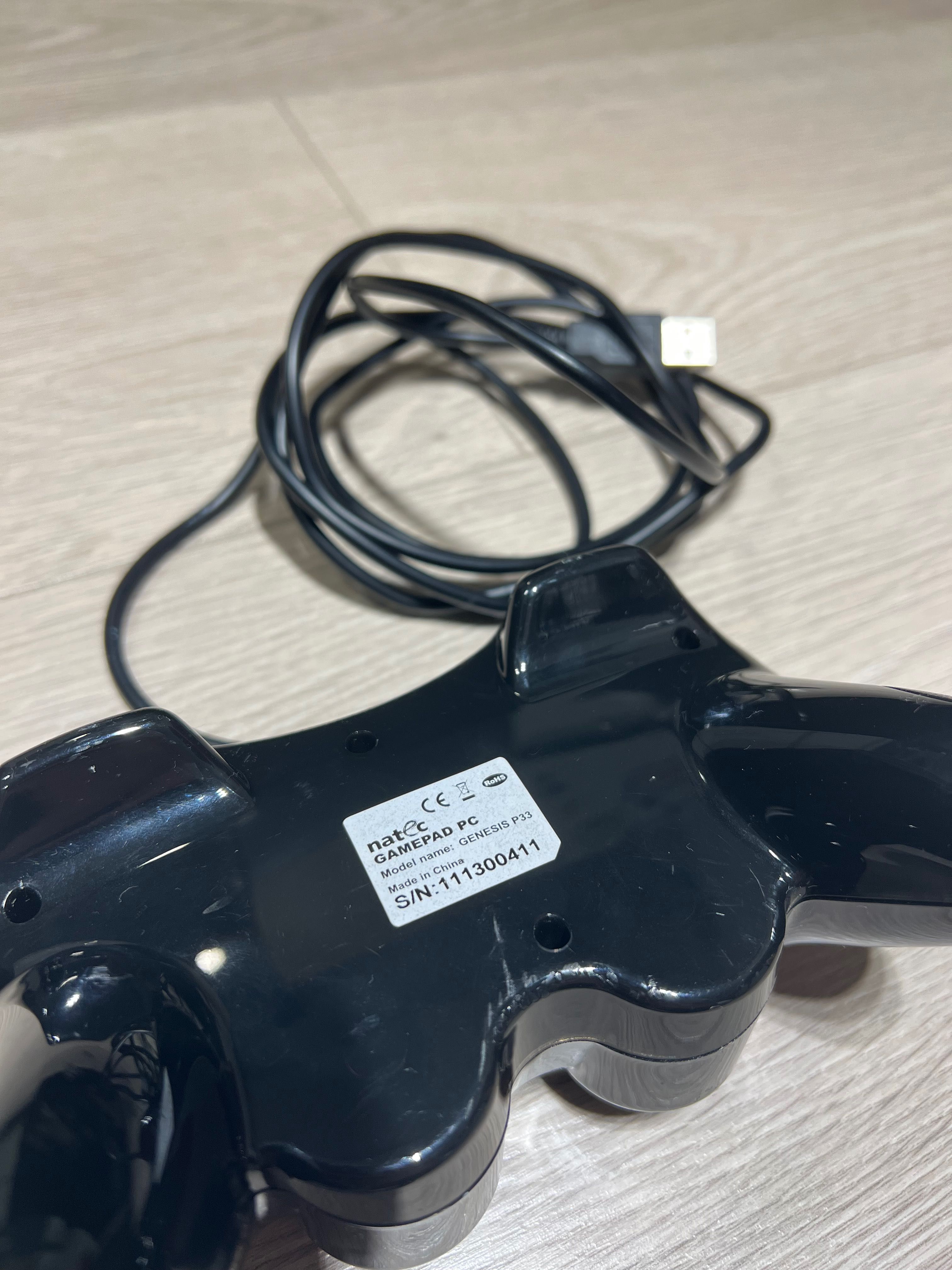 Pad do gier Genesis przewodowy gamepad
