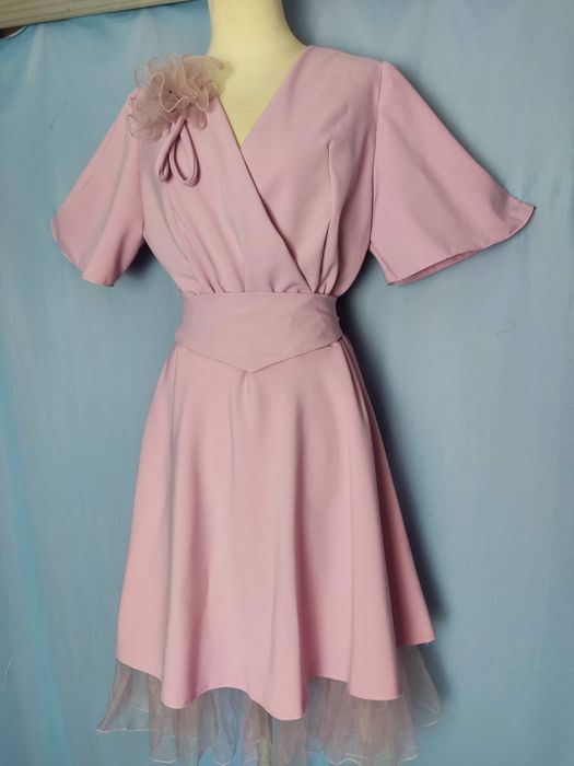 Sukienka  na imprezę,  komunię  roz. 36/38/40