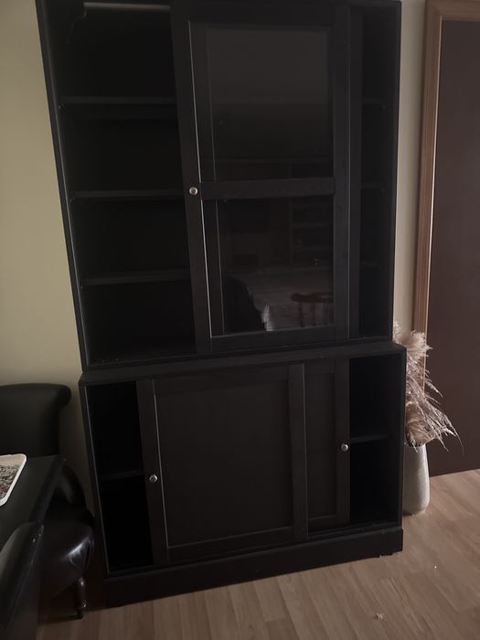 Movel vitrine ikea castanho escuro
