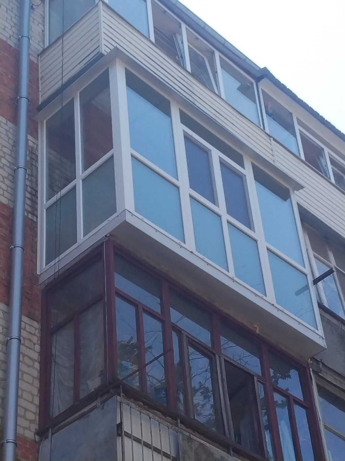 Вікна, балкони металопластикові. Офісні перегородки