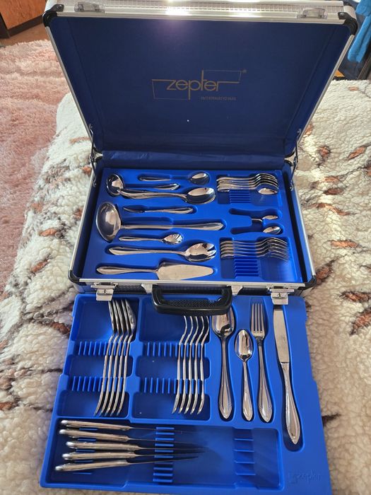 Столовий набір Zepter в кейсі
