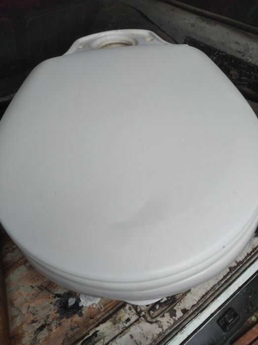 Унітаз Церзаніт 16 см.