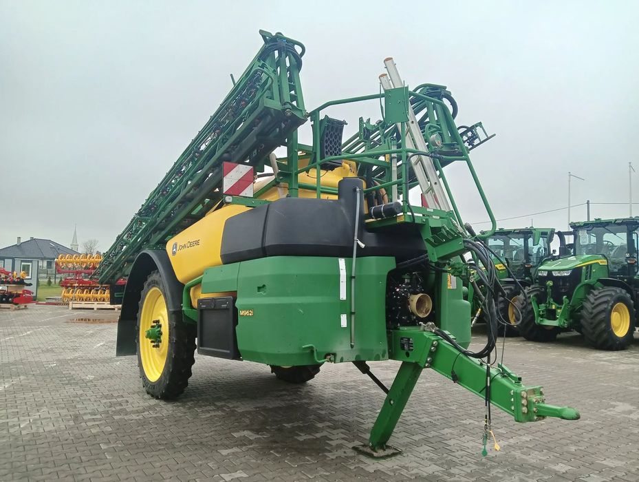 John Deere M962i