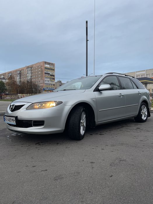 Продам семейный надежный автомобиль , с мотором 1.8 газ/бензин на МКПП