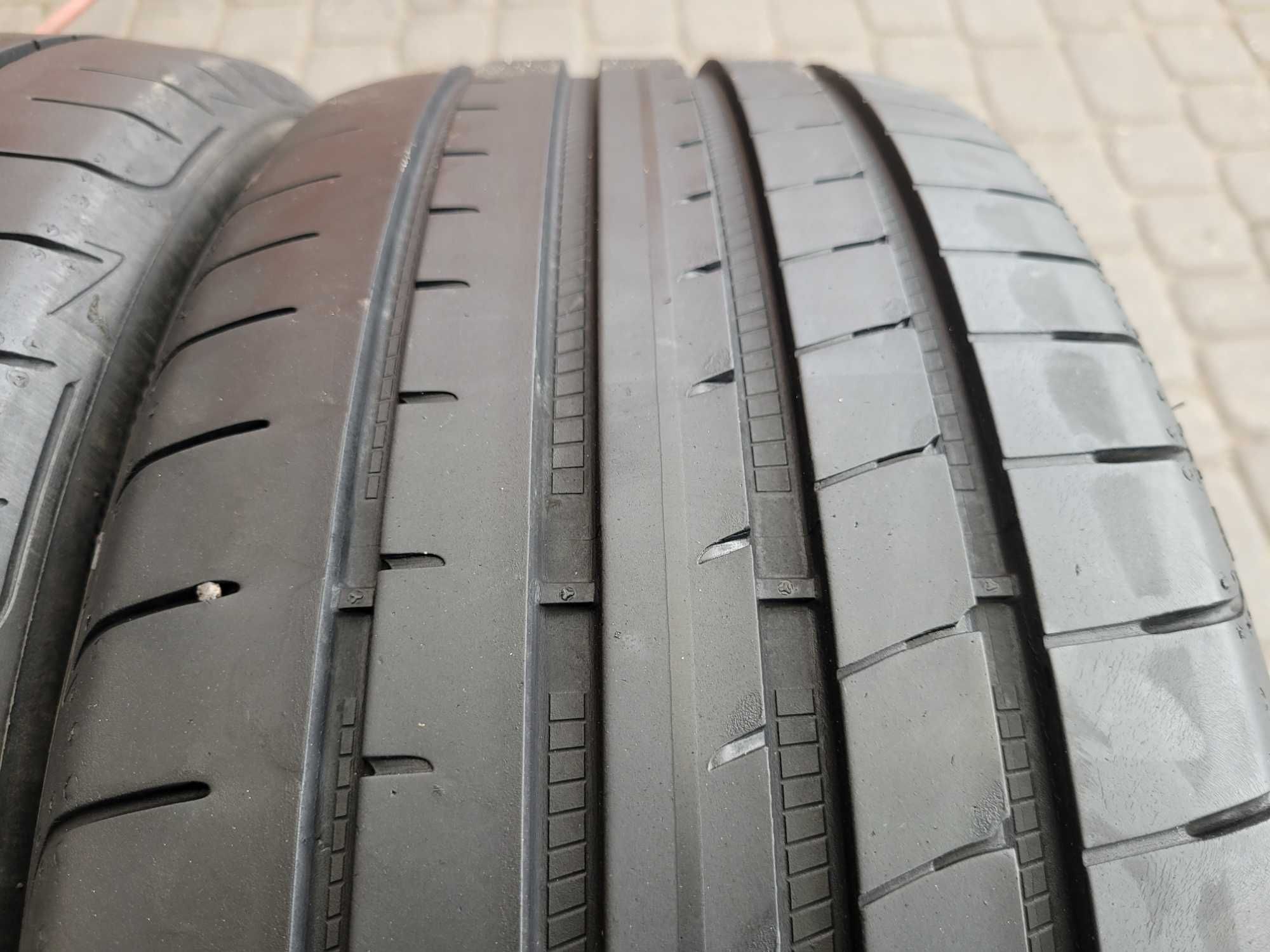 225  / 45  R  18  Goodyear      Komplet / Lato